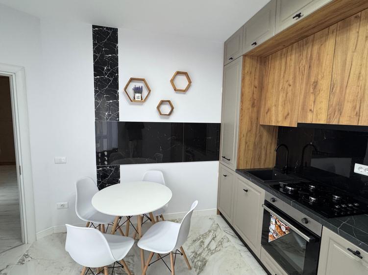 Bucuresti sector 6 ,metrou Pacii .Loc de parcare inclus - 5