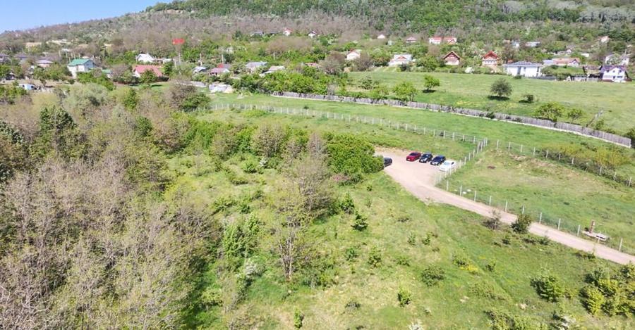 Teren de Vanzare 850 mp | Petrarie Burnova | Zona Ve - 1