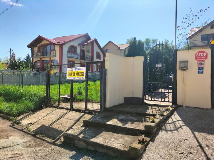 Teren central de vânzare, pentru casă sau afacere! - 5