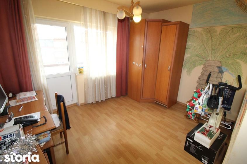 Vand apartament 4 camere in Hunedoara, Micro1-Bd. Liberta?ii, 103mp... - 4