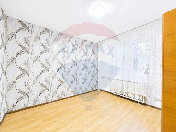Apartament cu 4 camere de vanzare in zona Rahova - 7