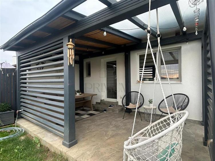 Duplex separat prin camera tehnica - complet mobilat si utilat -   teren 422 mp. - 7