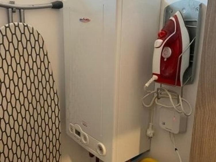 Apartament ultracentral 2 camere - 12