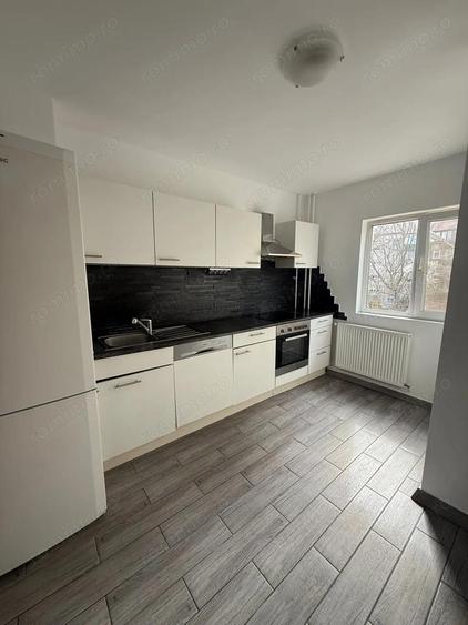 Apartament cu 3 camere etajul 2, posibilitate de centrala Soarelui - 12