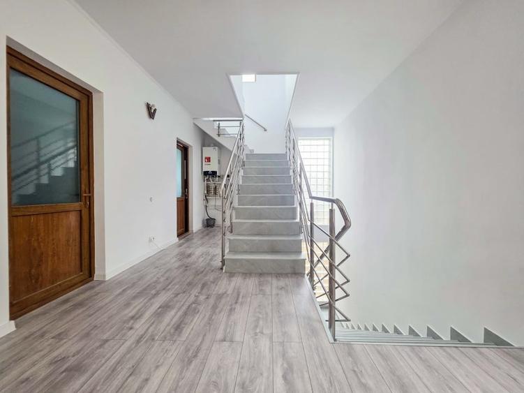 Vilă individuală P+E+M în Valu lui Traian – lângă piața agroalimentară - 7