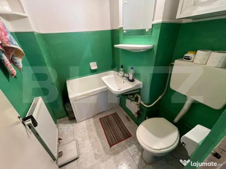 Apartament 4 camere, 53,48 mp, zona Micro 8 - 14