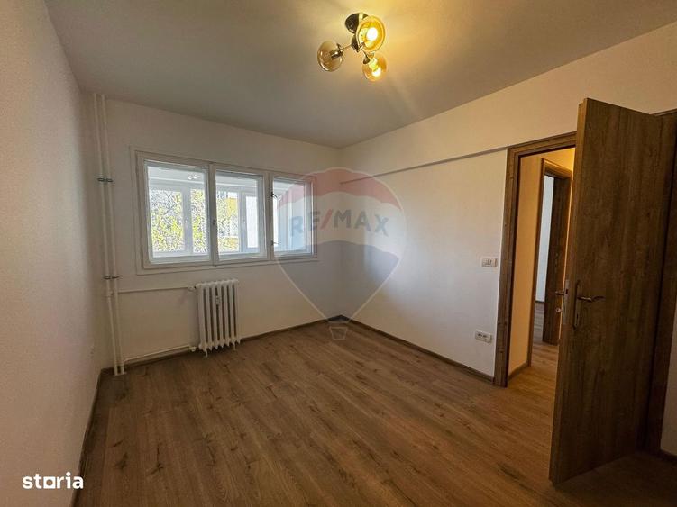 Apartament 4 camere renovat, Parcul Plumbuita- ideal familie sau birou - 1