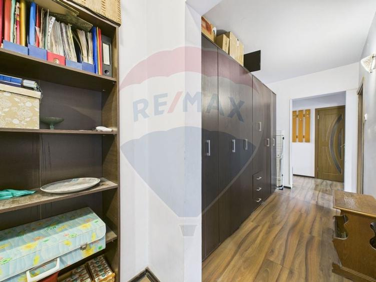 Apartament 5 camere | 111mp | Metrou 1 Decembrie - 27