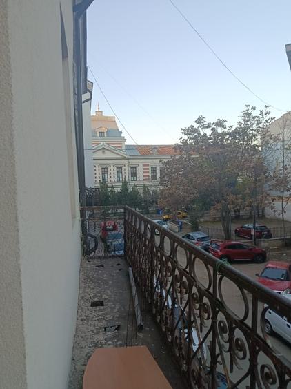 VILĂ DE VÂNZARE – ZONA UNIVERSITATE / CENTRU VECHI / KM 0 - 7