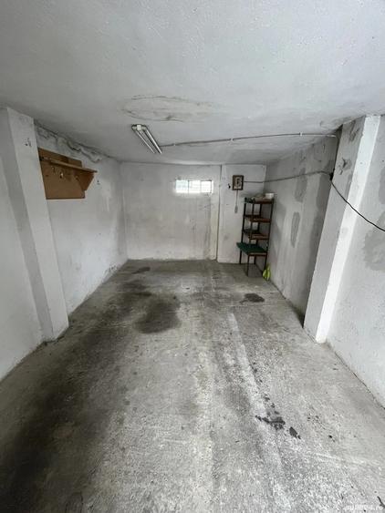 Garaj de inchiriat Zona Poli 2 - 1