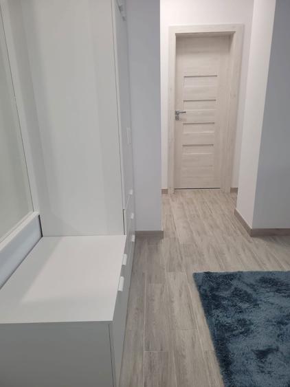 Inchiriez garsoniera - 7