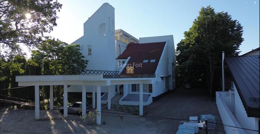 Cladire 1200 mp Teren 4525 mp Suceava De 0727817187