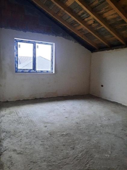 FARA COMISION in Tartasesti casa cu 4 - 5 camere P+E terasa mare camera tehnica - 21