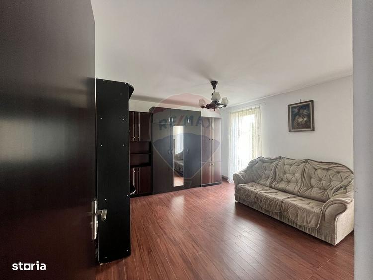 Casa / Vila cu 3 camere de vanzare - 3