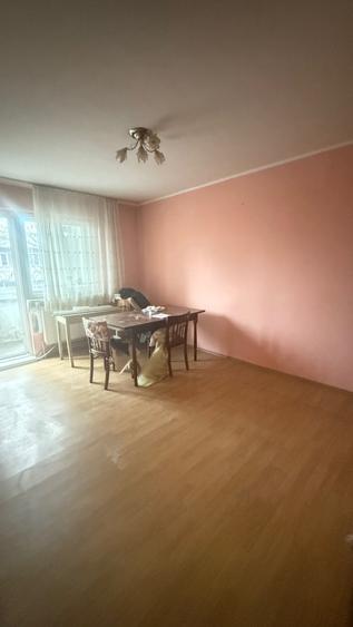 DECEBAL 2camere decomandate, clasic, etaj2! - 1