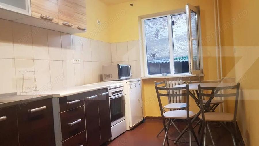 Apartament 2 camere, 50 mp, zona Central - 1