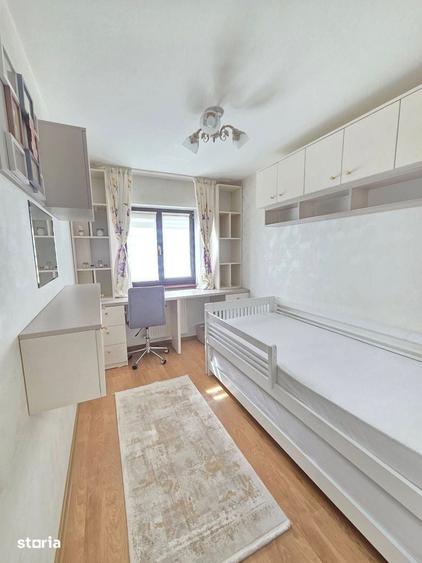 Se inchiriaza apartament 3 camere etaj 3 langa scoala burdujeni sv - 2