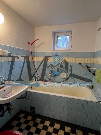 Casa ultracentrală de vânzare in Sebeș - 5