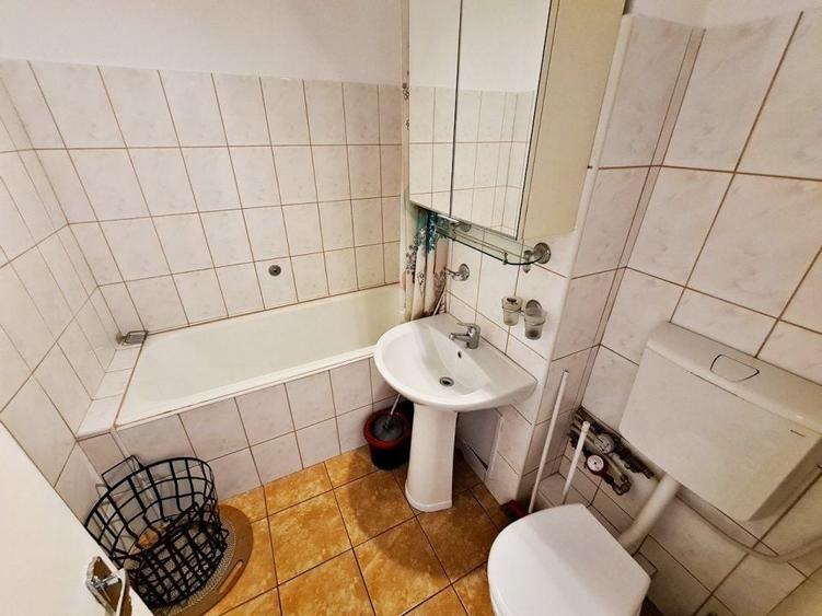 Apartament cu 2 camere decomandat, mobilat în Dristor