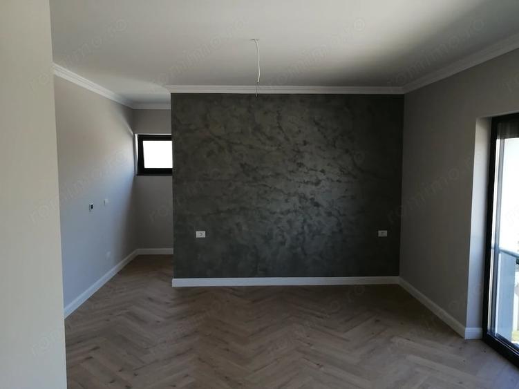 Casă cu 4 camere cu Teren 300 Mp în Ciarda Roșie