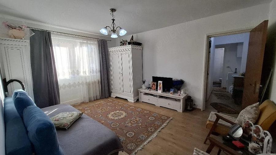Garsonieră semidecomandată în Mihai Viteazul