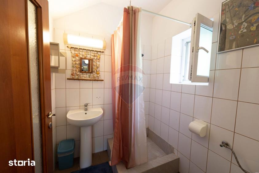 Casa de vanzare 4 camere, zona Otopeni, Odai - 8