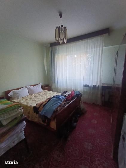 Apartament cu 3 camere în Trivale