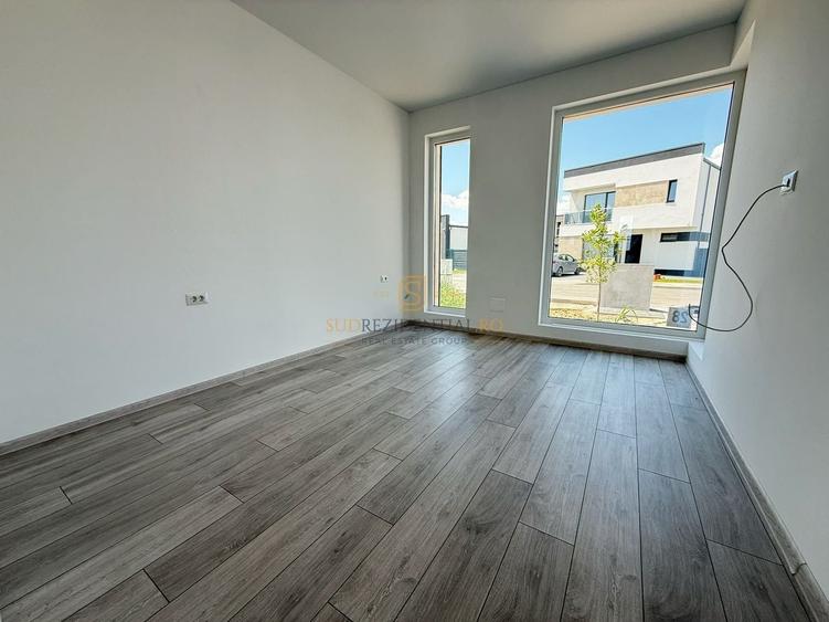 Casă individuală cu 3 camere cu Canalizare în Vidra