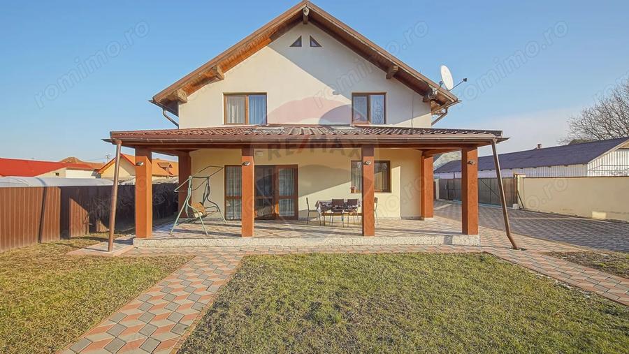 Casă cu 4 camere cu Teren 753 Mp în Prejmer