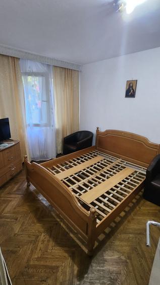 Apartament cu 2 camere nedecomandat în Tătărași