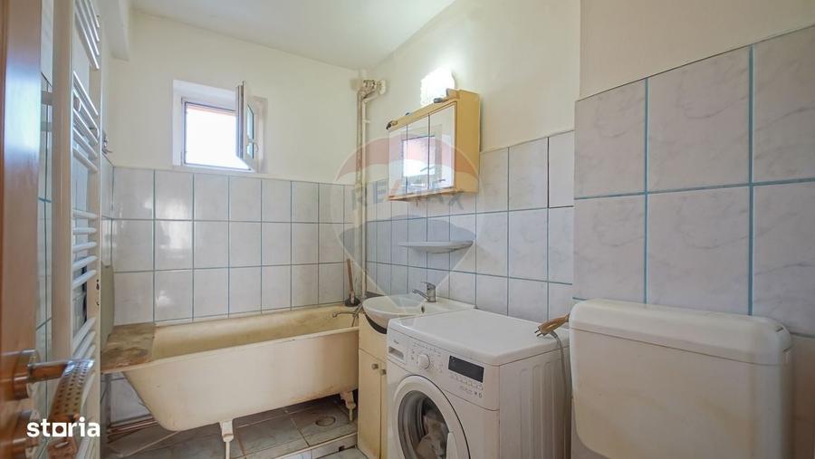 Apartament cu 4 camere în Stupini