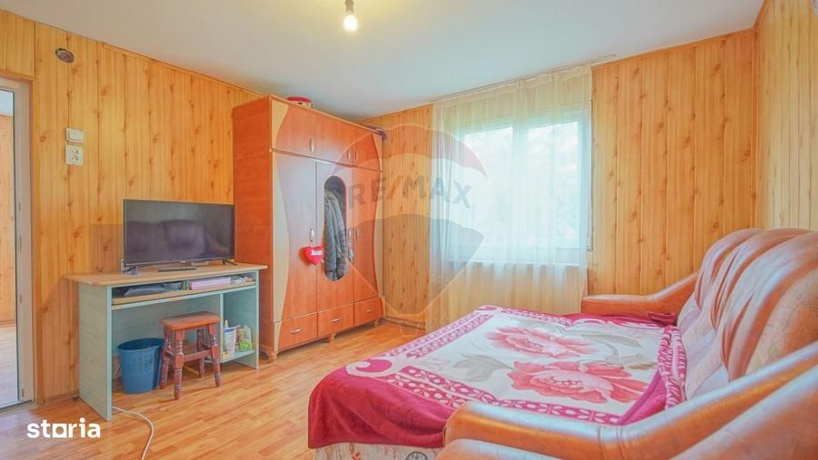 Casă cu 4 camere în Valea Târsei