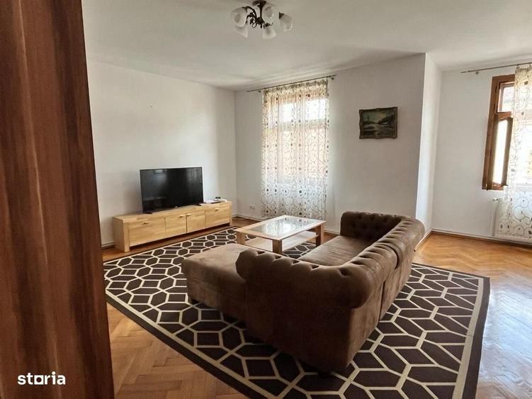 Apartament cu 3 camere în Ultracentral