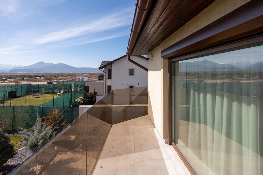 Casa 6 dormitoare+4 bai -1500 mp teren-Sacele - 34