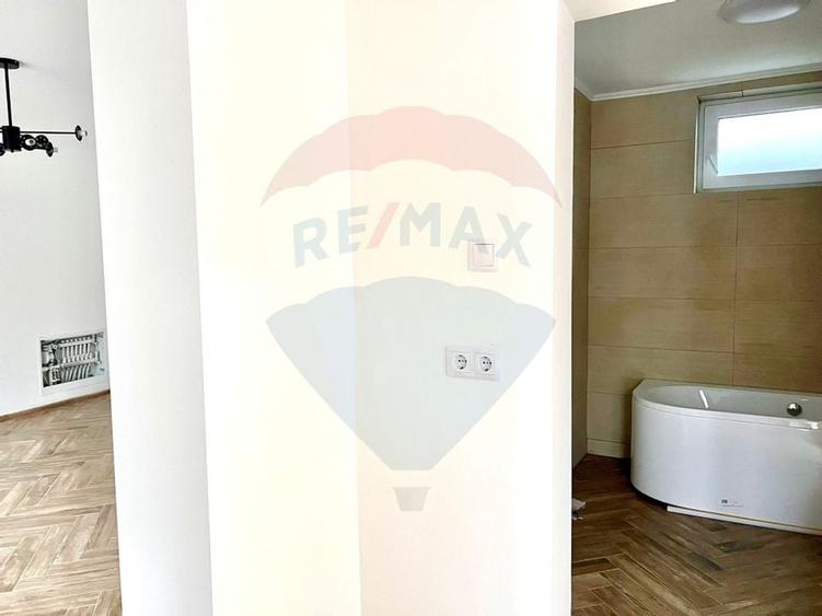 Casă de vânzare în zona Oncea, Str Ion Bogdan, teren 2.000 mp - 10