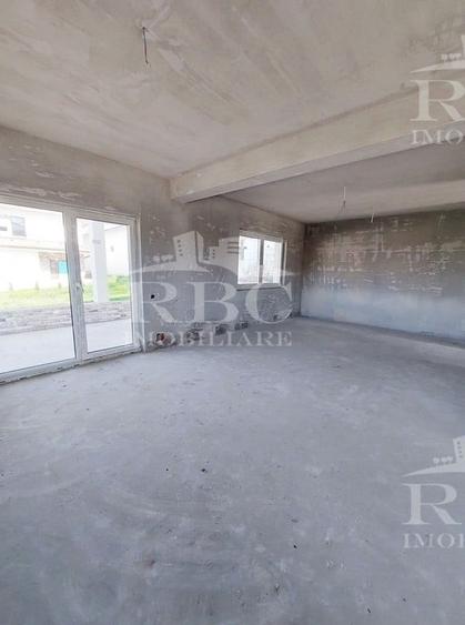 Case noi cu teren in Chinteni - 18