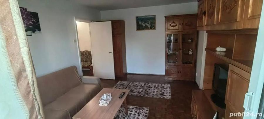 inchiriez apartament 2 camere - 1