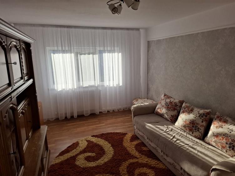 Apartament cu 2 camere decomandat în Sfântu Ilie