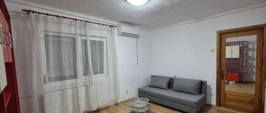 Garsoniera Crangasi,Metrou,Parc,Mobilata Si Utilata,Mutare Imediata,et4/4 - 1