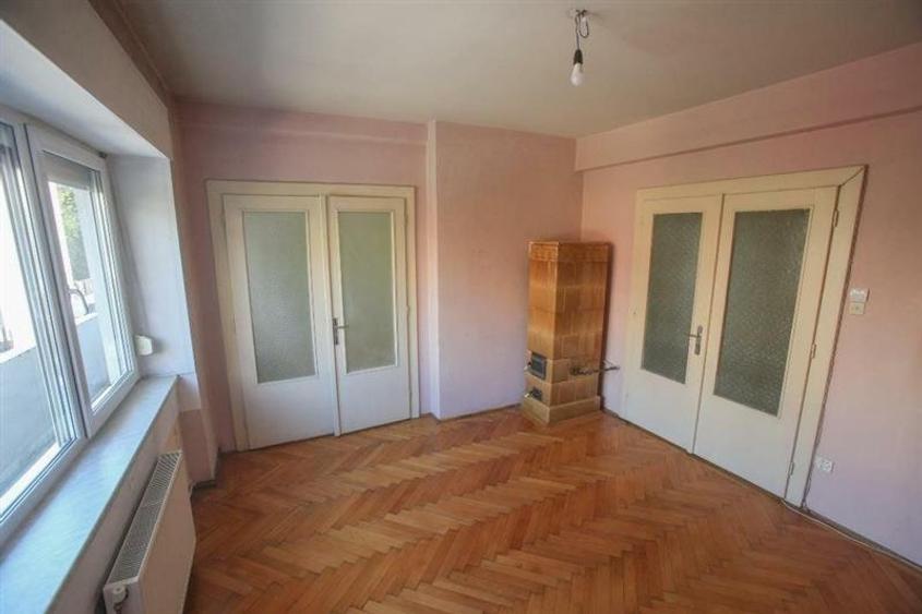 Regim vila, 3 camere, decomandate, terasa si balcon, Centru Civic, Brasov - 5