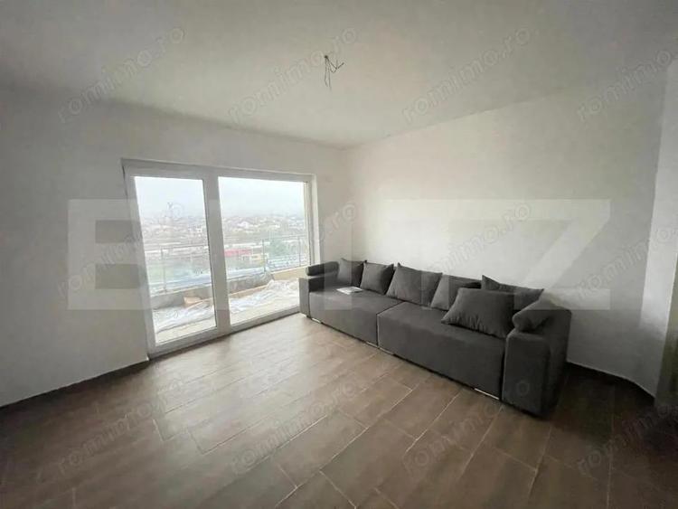 Apartament 2 camere, 74 mp, zona Rovine - 1