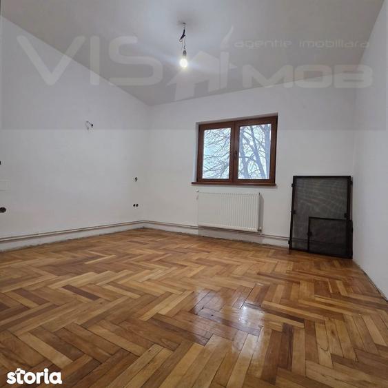 Apartament 3 camere, zona de jos - Etaj 1 - 2
