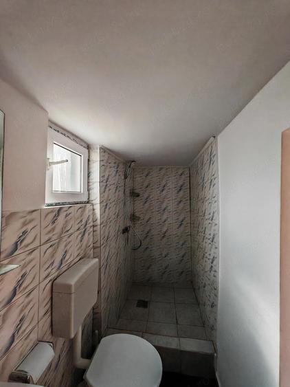 Proprietar Garsoniera 28mp, renovata, zona Coiciu (central), lini?tita 300 luna (tot inclus) - 5