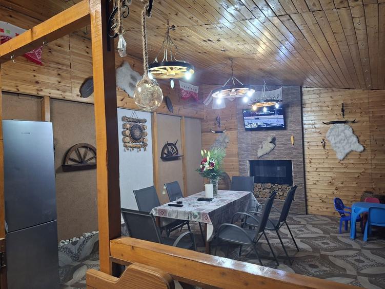 Inchiriez etajul vilei cu intrare separata - 1