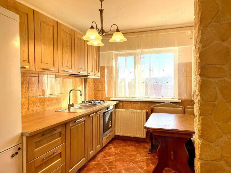 Apartament trei camere Toamnei -Centrul Civic. - 2