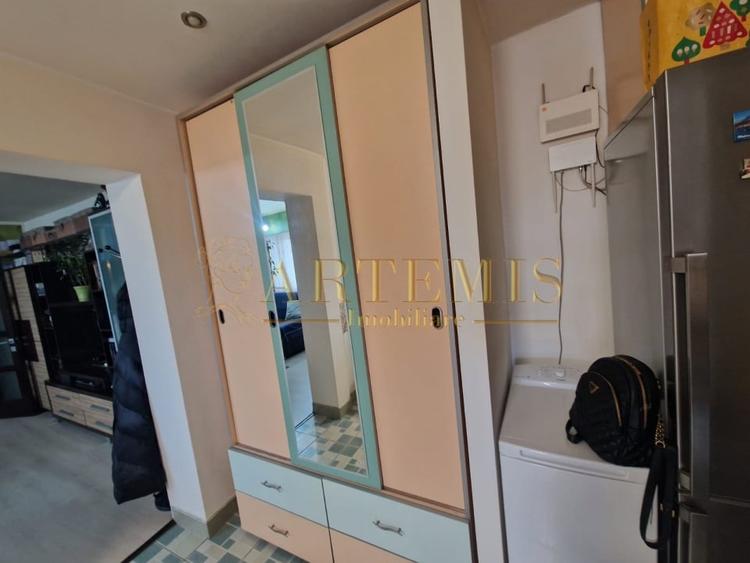 Apartament de 3 camere, 67 mp., zona Han - 2