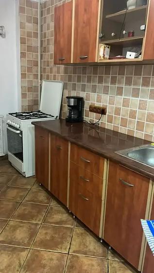 Rahova, Margeanului 4 camere etaj 8/10 bloc 1986 - 5