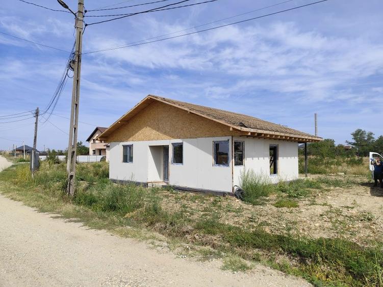 Casa + teren 540mp - 1