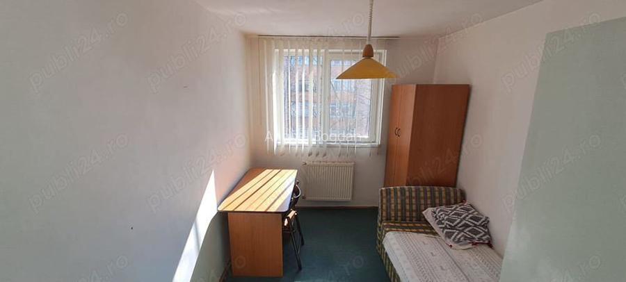 Apartament aproape de ?coli Apartament aproape de ?coli