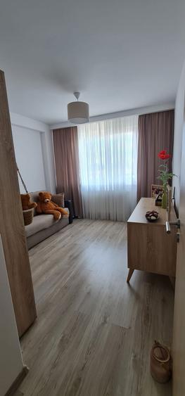 Apartament 3 camere de inchiriat Brasov Zona Coresi Loc parcare - 2